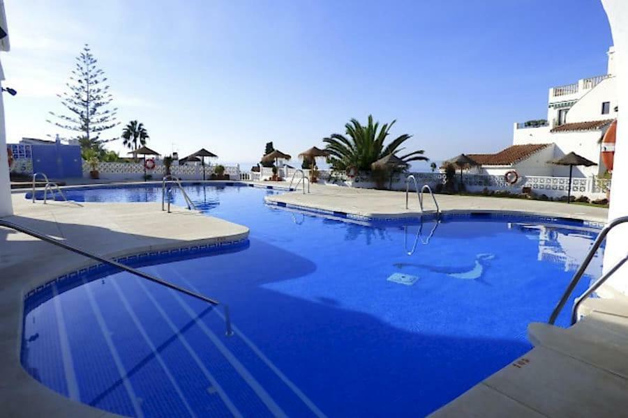 Hotel Bajamar Ancladero Playa Nerja Eksteriør billede